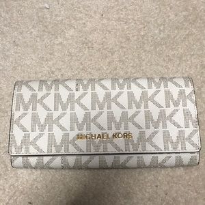 Michael Kors wallet